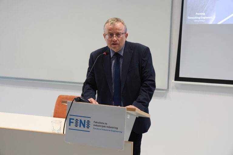 Foto: Udeleženci akademskega večera 7.5.2024