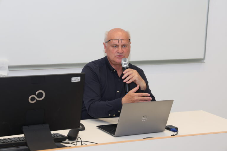Foto: Udeleženci akademskega večera 7.5.2024